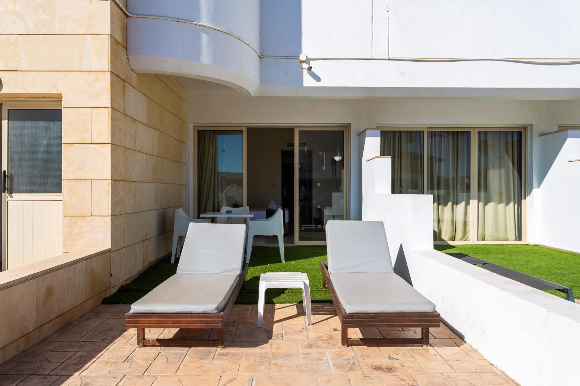 Piere - Anne Beach Hotel Ayia Napa Exterior photo