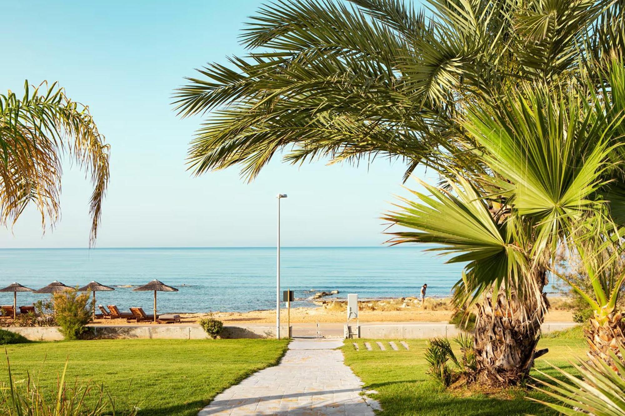 Piere - Anne Beach Hotel Ayia Napa Exterior photo
